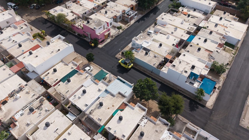 Calles de Culiacán: mejorando la seguridad y la transitabilidad con el reencarpetado urbano