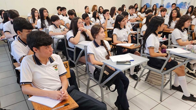 La Facultad de Historia de la UAS promueve el conocimiento en preparatorias y otros niveles educativos para fomentar el interés en esta disciplina.