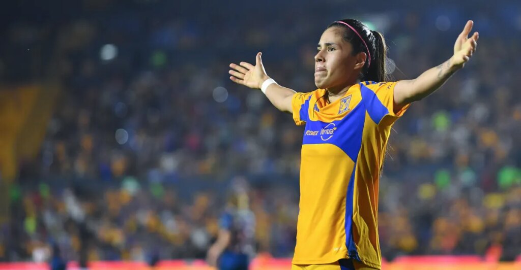 Lizbeth Ovalle recibe el Premio Marta FIFA 2025 por su gol 'Camaroncin'