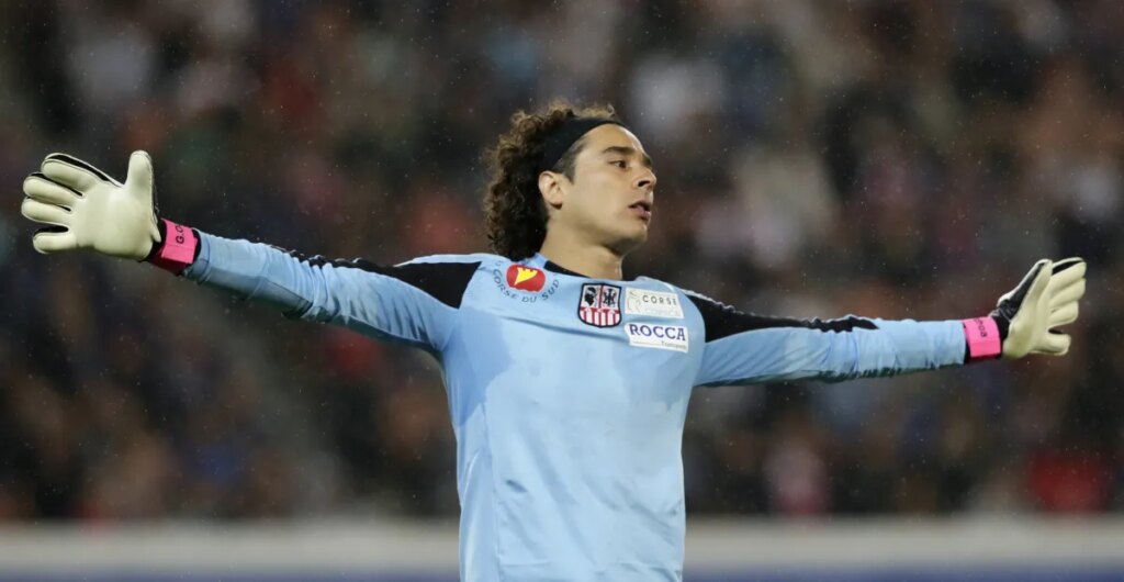 Ricardo Faty conversa con Zach Lowy sobre Guillermo Ochoa