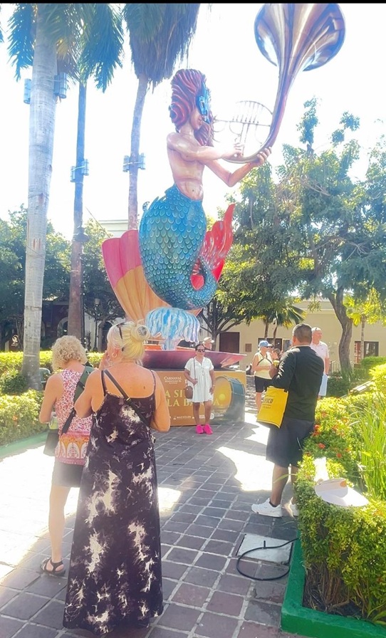 Mazatlán se llena de alegría en Carnaval con la llegada de más de 4,000 cruceristas