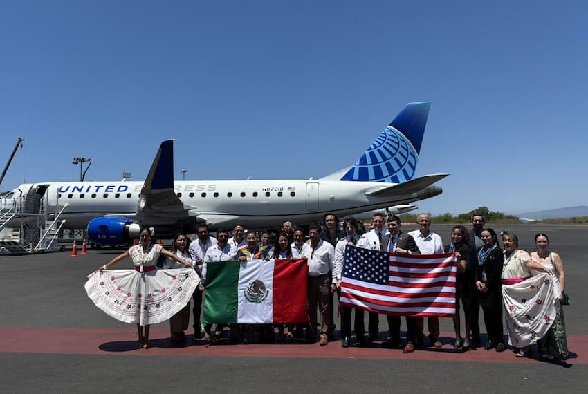 ¿Puede México contribuir a la grandeza de América? Tendencias en el comercio de servicios entre ambos países