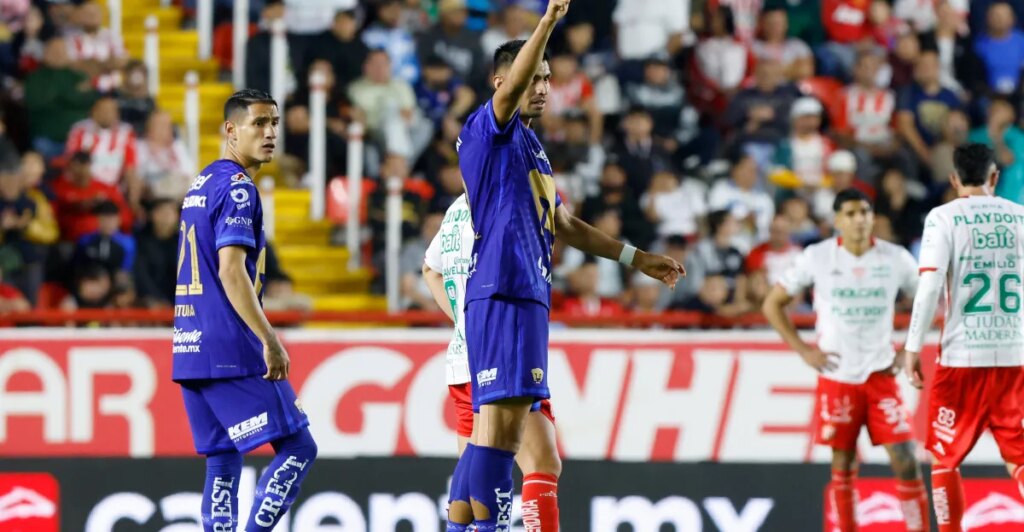 Los Pumas mantienen su impresionante inicio tras vencer al Necaxa