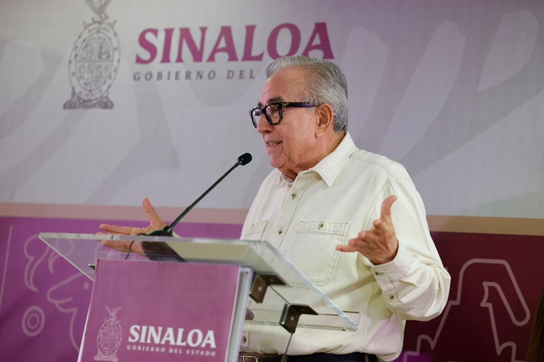 Rocha Moya informa sobre la regularización de más de 60 mil vehículos en Sinaloa