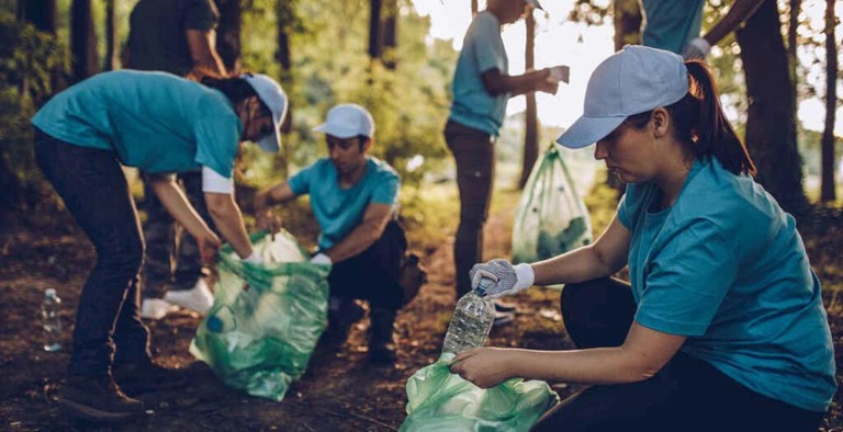 SAT revoca la autorización a más de 100 ONG para recibir donativos deducibles en México