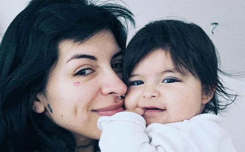 De la batalla legal de celebridades al Congreso: la Ley Cazzu busca impedir que padres ausentes limiten los viajes de sus hijos