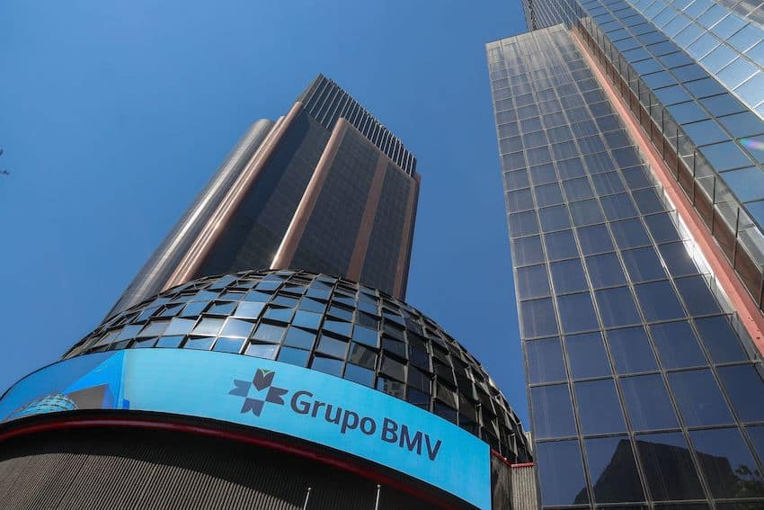 El FMI mejora ligeramente la proyección de crecimiento de México, pero recorta las expectativas globales