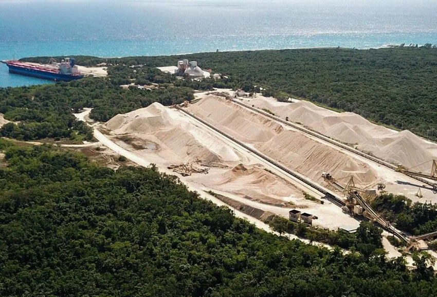 México busca soluciones a la disputa por la mina de Vulcan Materials mientras los legisladores estadounidenses amenazan con sanciones