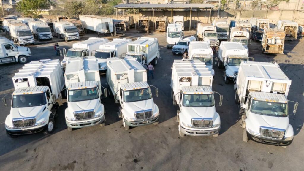 Munguía lidera un innovador plan de limpieza en Puerto Vallarta