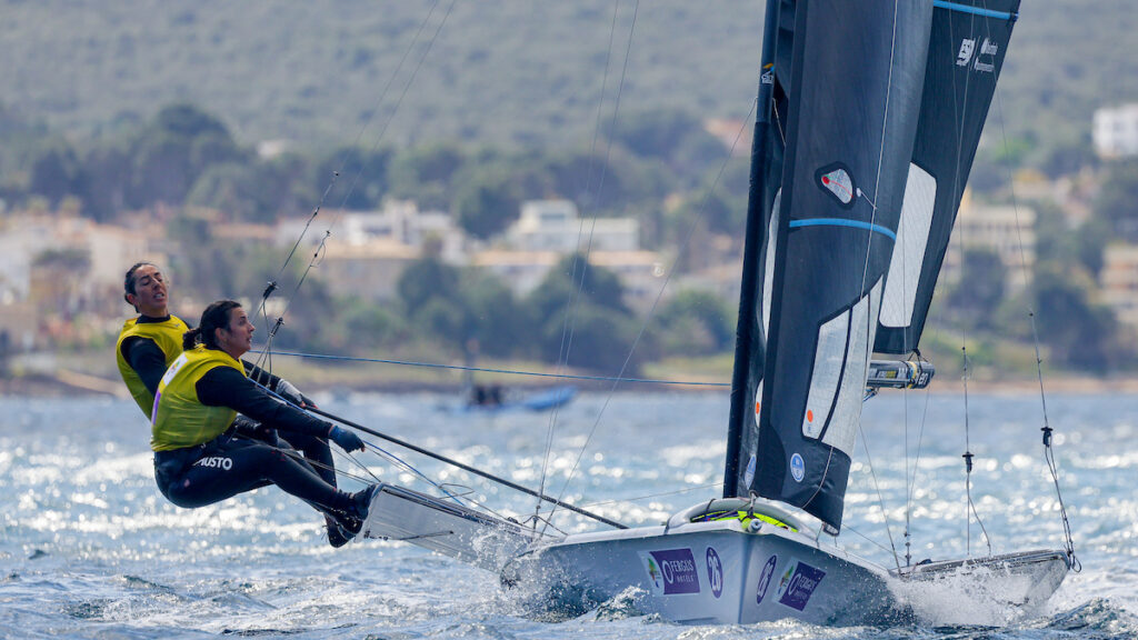 Paula Barceló y María Cantero, las "peleonas" de oro de la selección mexicana de deportes acuáticos